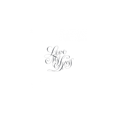 Love My Dress logo – elegant UK wedding inspiration blog
